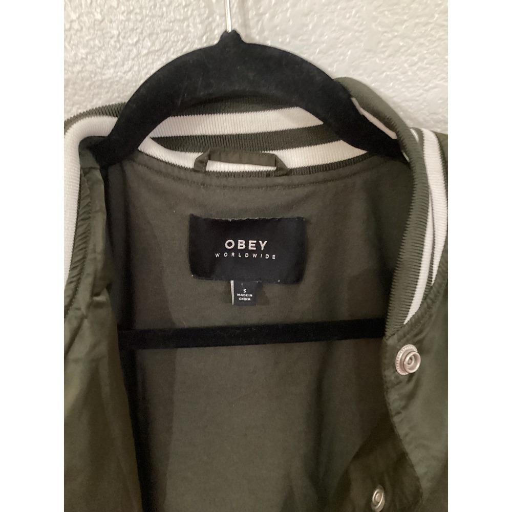 Obey Worldwide Olive Green Bomber Jacket Embroidered Cities Roses Womens Small - Picture 5 of 13